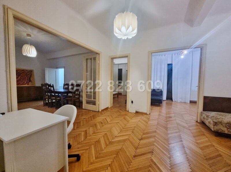 Universitate, Carol, Mosilor,