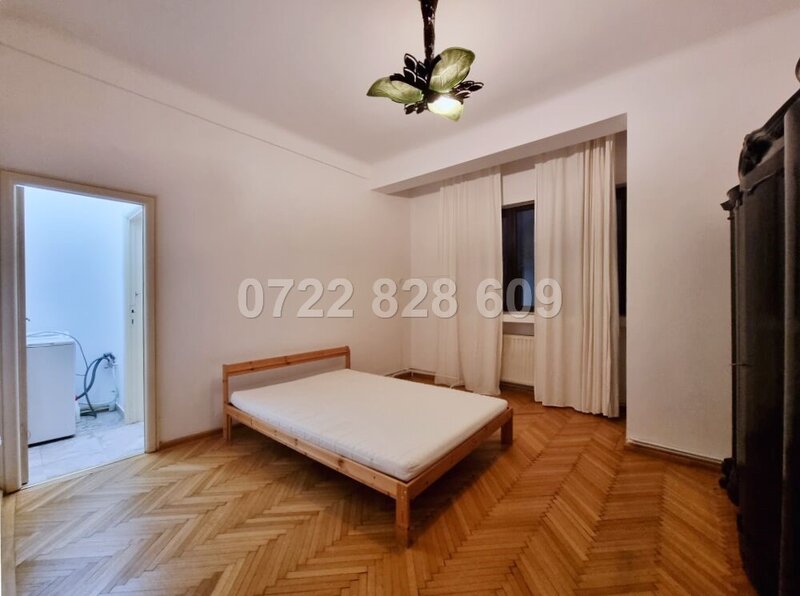 Universitate, Carol, Mosilor,